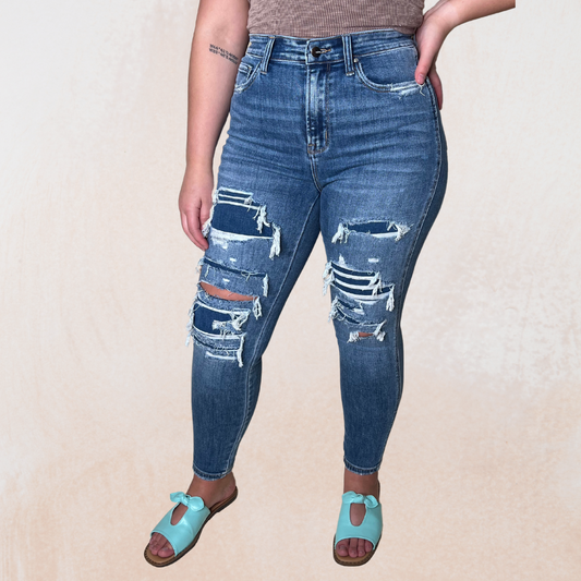 High Rise Crop Skinny w/ Patch