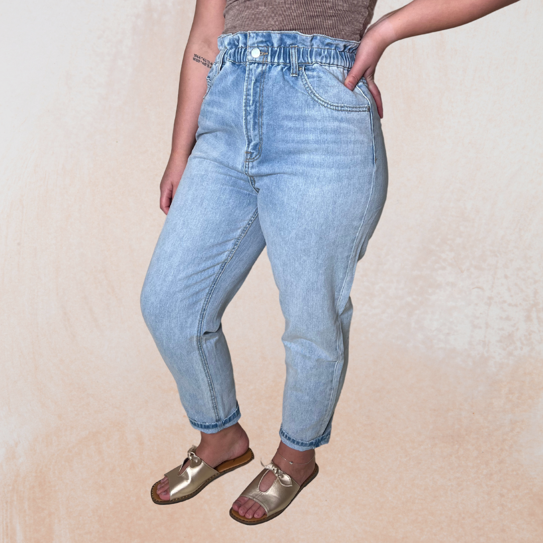 Paper-bag Super High Rise Mom Jean